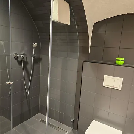 Twierdza Donzon 酒店 Srebrna Góra