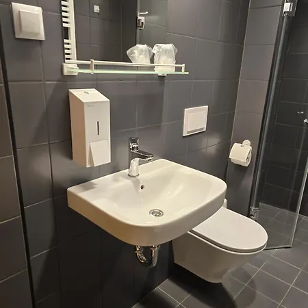 Hotel Twierdza Donżon Srebrna Góra