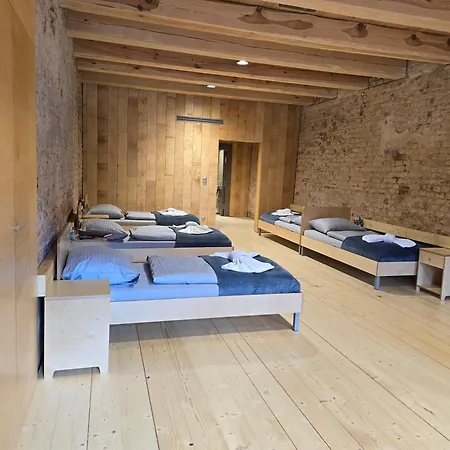 Hotel Twierdza Donżon *