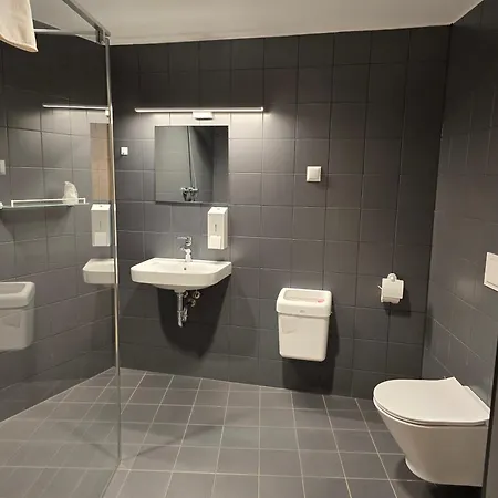 Twierdza Donzon 酒店