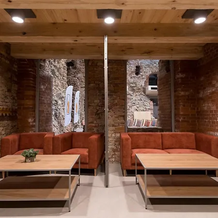 酒店 Twierdza Donzon Srebrna Góra