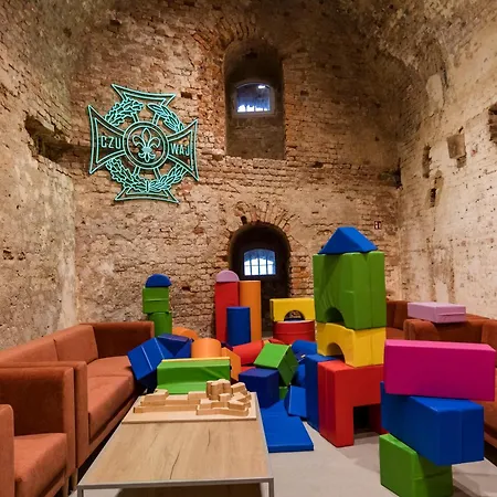 Twierdza Donżon Srebrna Góra