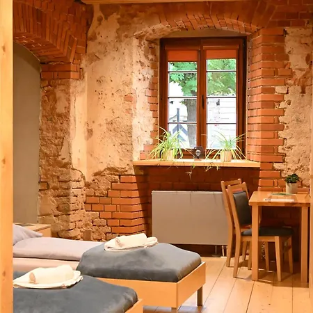 Hotel Twierdza Donzon Srebrna Gora