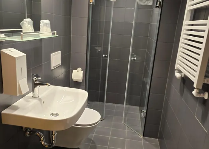 Twierdza Donzon Hotel *